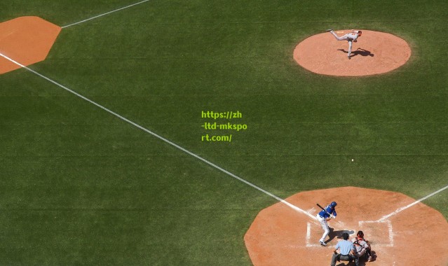 半场战报，赖斯补射破门助阿森纳领先，厄德高伤退引担忧