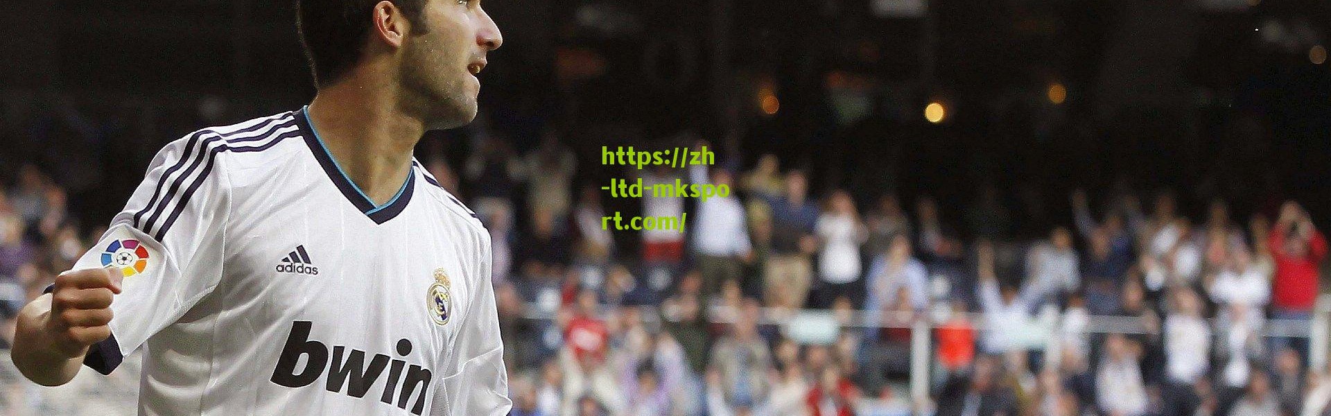 阿奇姆彭誓言坚守津门，一日为队长，终身为荣光，球队命运未定绝不离去